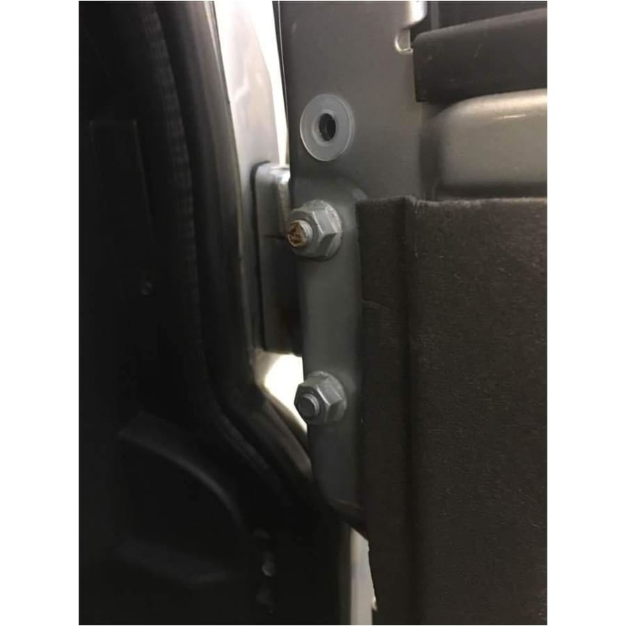 Bomb proof 4x4 Defender door hinge security kit - LRD Track