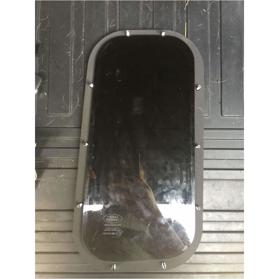 Rear quarter window guards - LRD Track